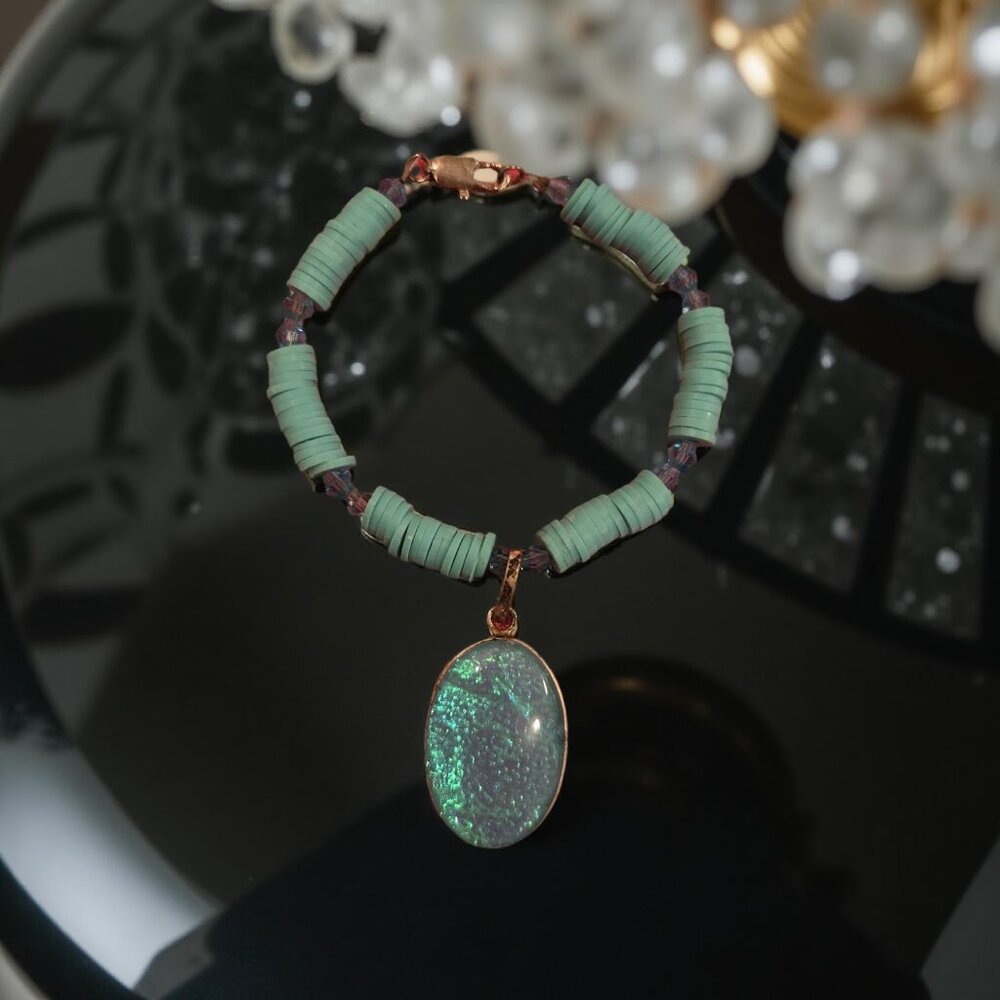 Teal Fimo beaded bracelet w teal pendant~ 7 inches